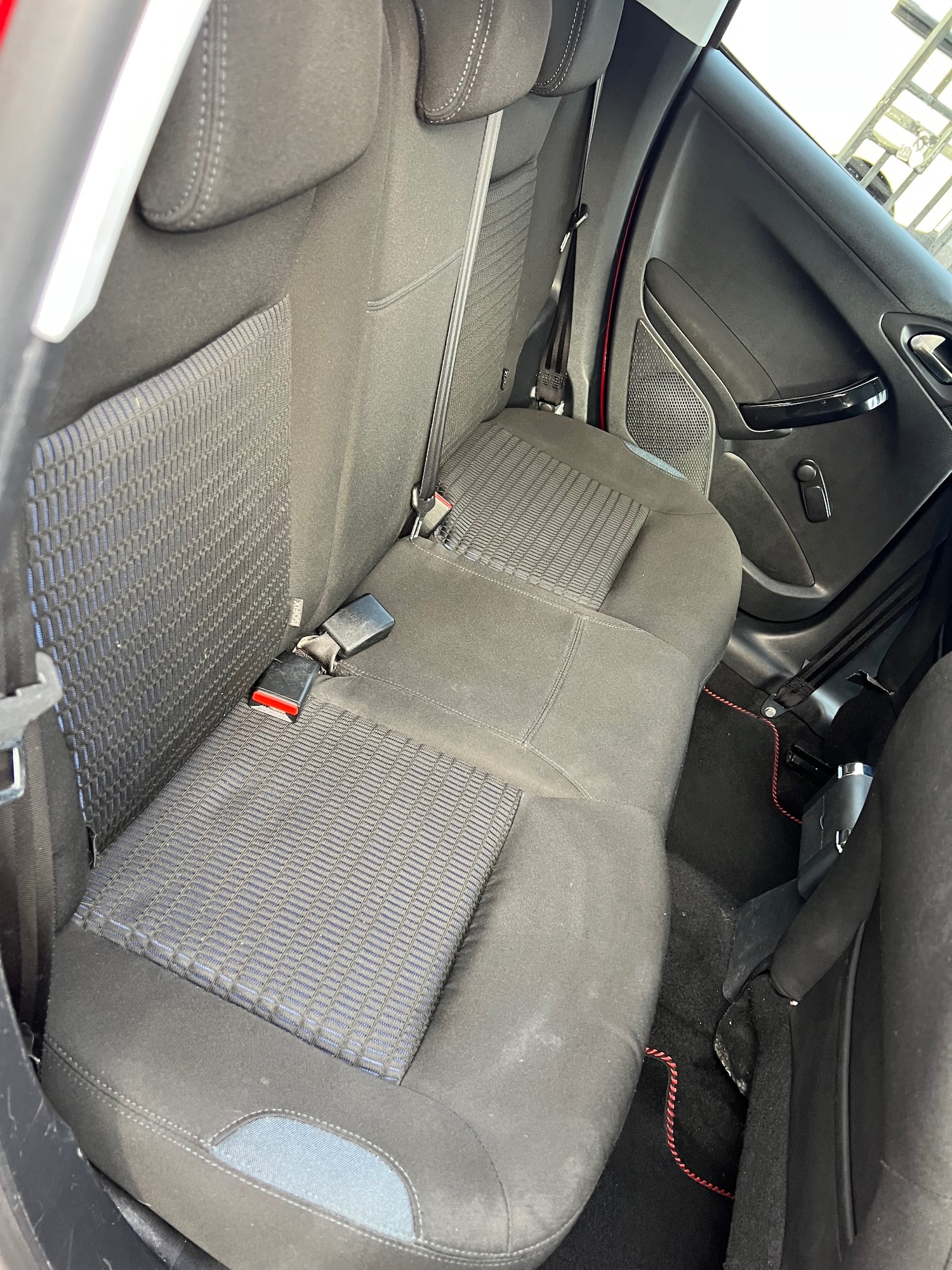 Used Peugeot 208 2014 for sale - 77168488: Photo 10