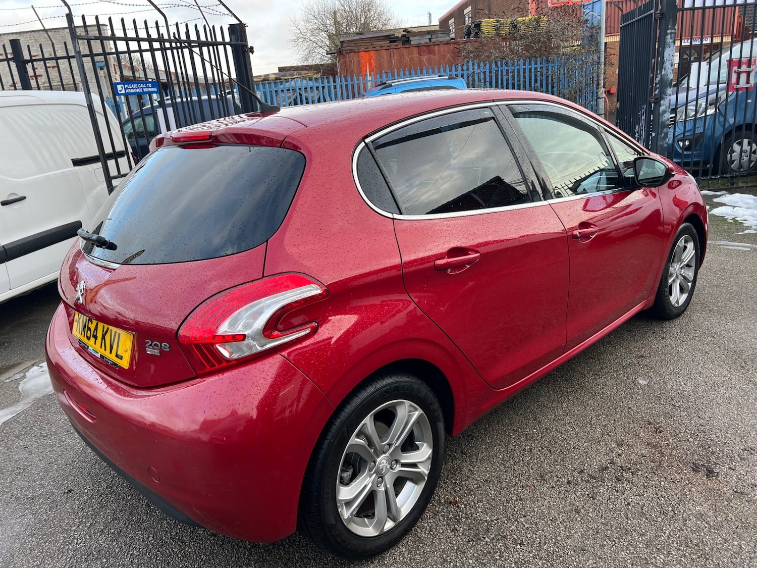 Used Peugeot 208 2014 for sale - 77168488: Photo 6