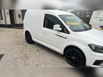 Used Volkswagen Caddy 2019 for sale - 77240403: Photo