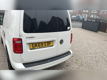 Used Volkswagen Caddy 2019 for sale - 77240403: Photo