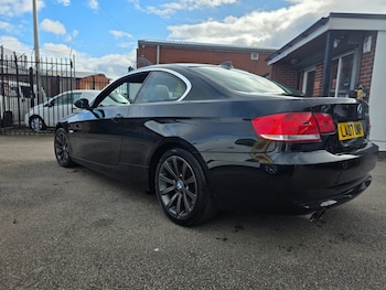 Used BMW 3 Series 2007 for sale - 77059201: Photo