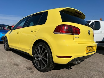 Used Volkswagen Golf 2011 for sale - 77943539: Photo