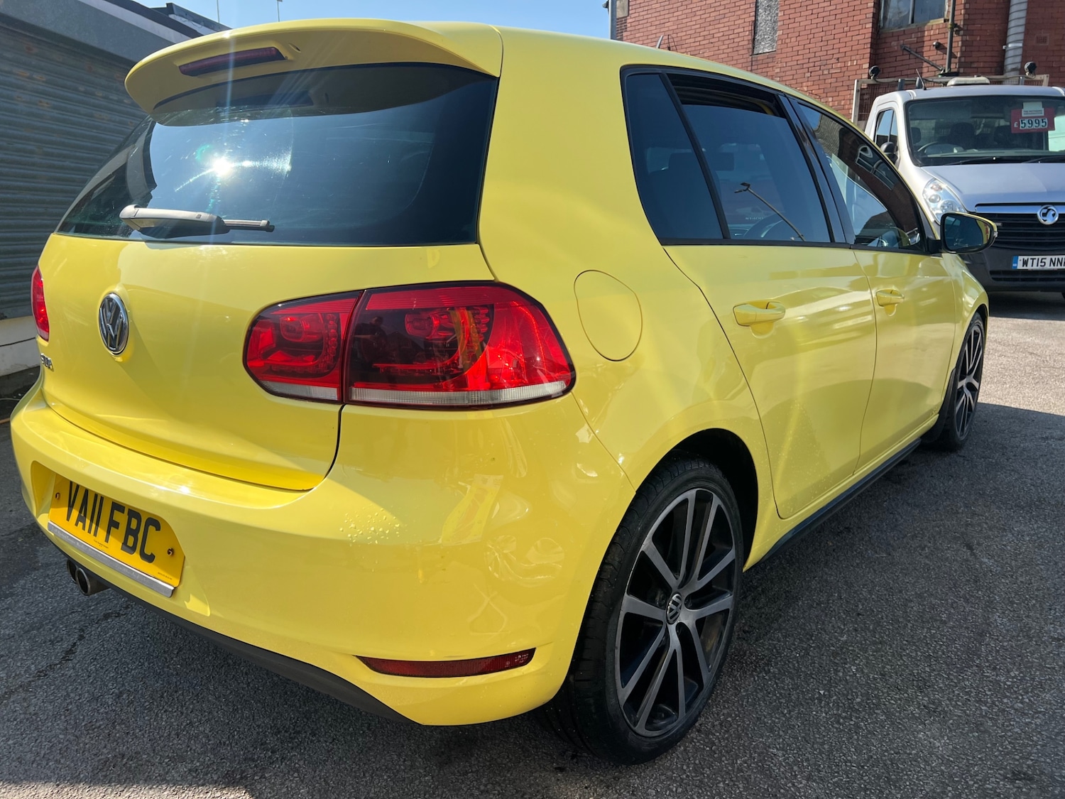 Used Volkswagen Golf 2011 for sale - 77943539: Photo 7