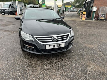 Used Volkswagen Passat 2011 for sale - 76126393: Photo 2