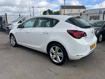 Used Vauxhall Astra 2013 for sale - 78813413: Photo