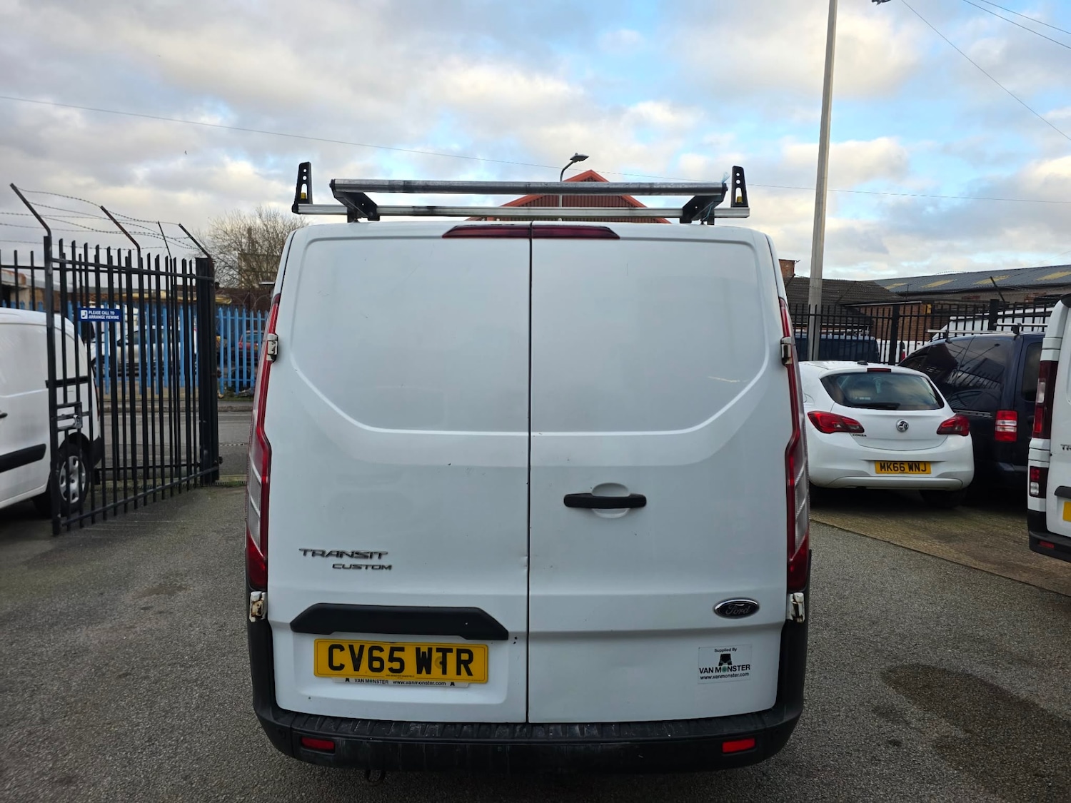 Used Ford Transit Custom 2015 for sale - 76877331: Photo 6