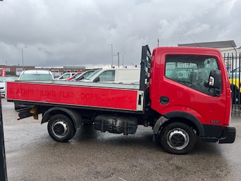Used Nissan Cabstar 2015 for sale - 79581839: Photo