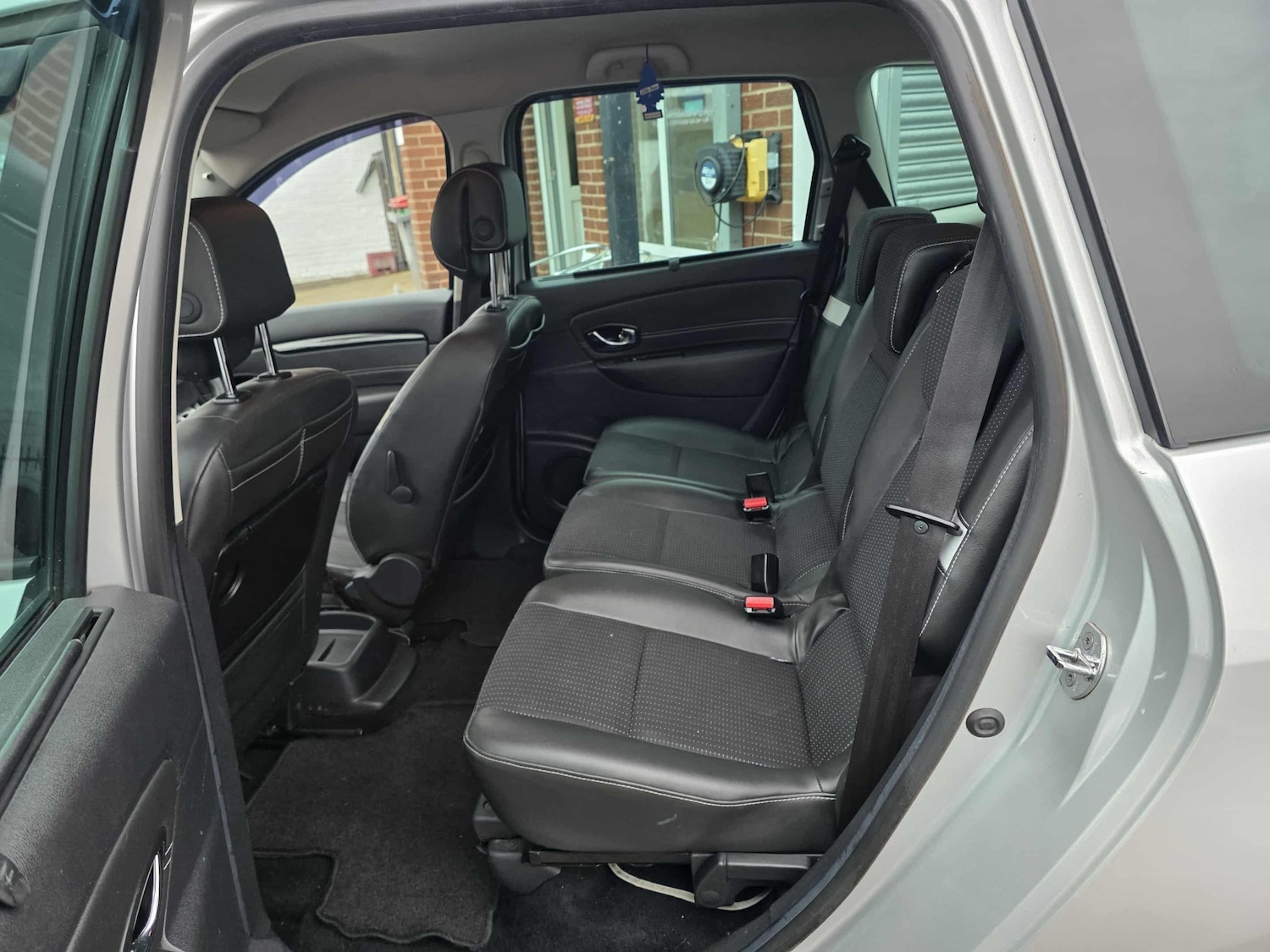 Used Renault Grand Scenic 2012 for sale - 76504319: Photo 10