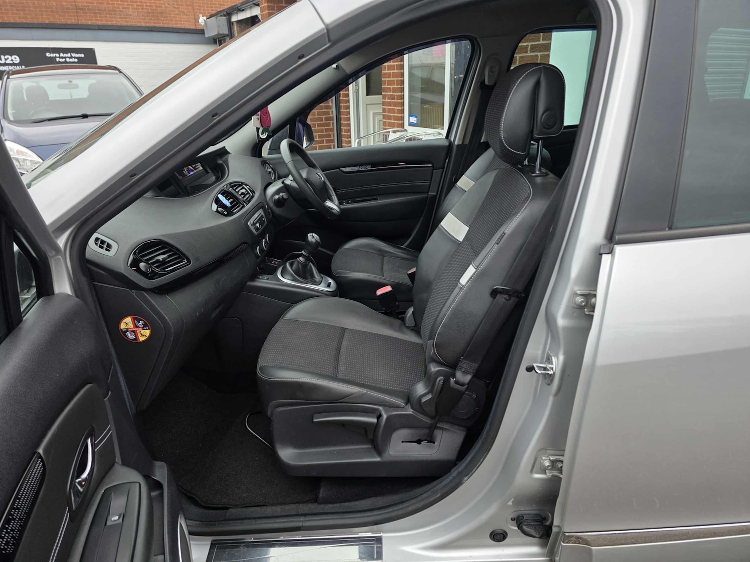 Used Renault Grand Scenic 2012 for sale - 76504319: Photo 7