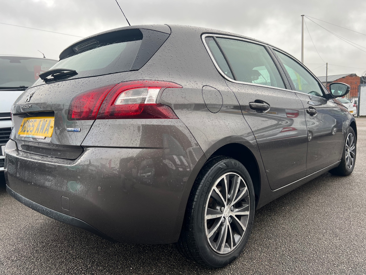 Used Peugeot 308 2015 for sale - 77168025: Photo 10
