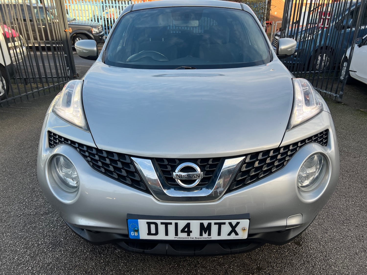 Used Nissan Juke 2014 for sale - 76958593: Photo 2
