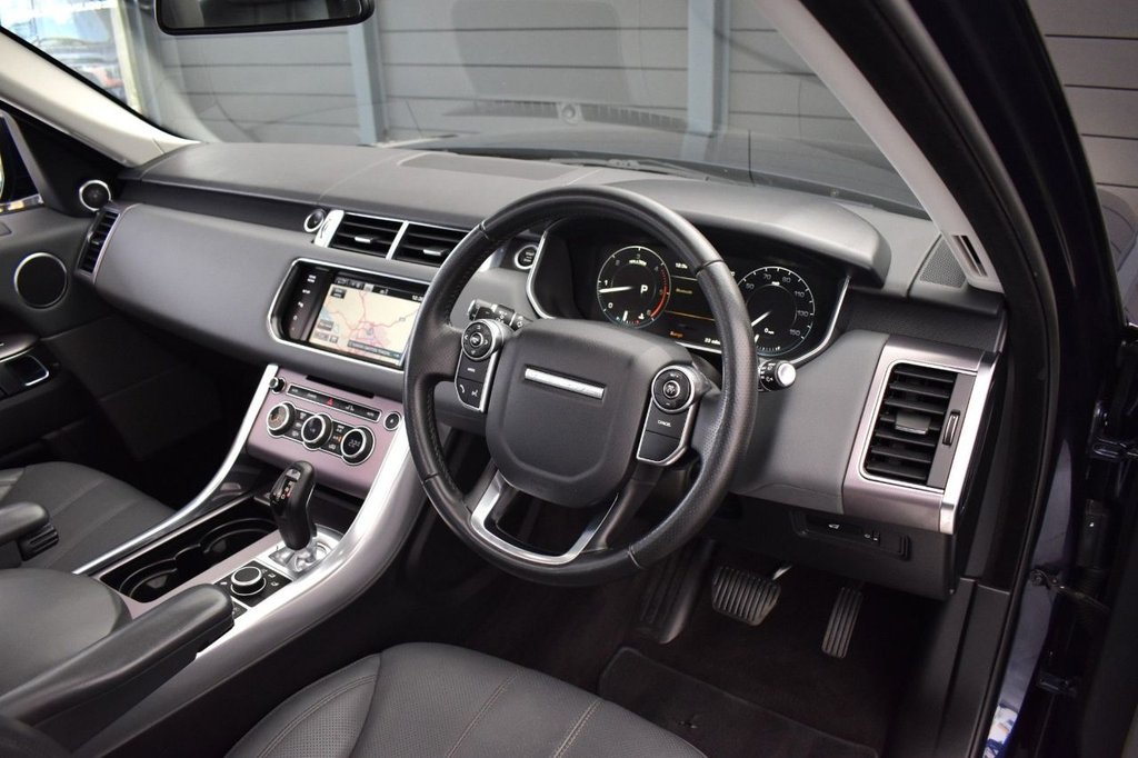 Used Land Rover Range Rover Sport 2014 for sale - 78068742: Photo 2