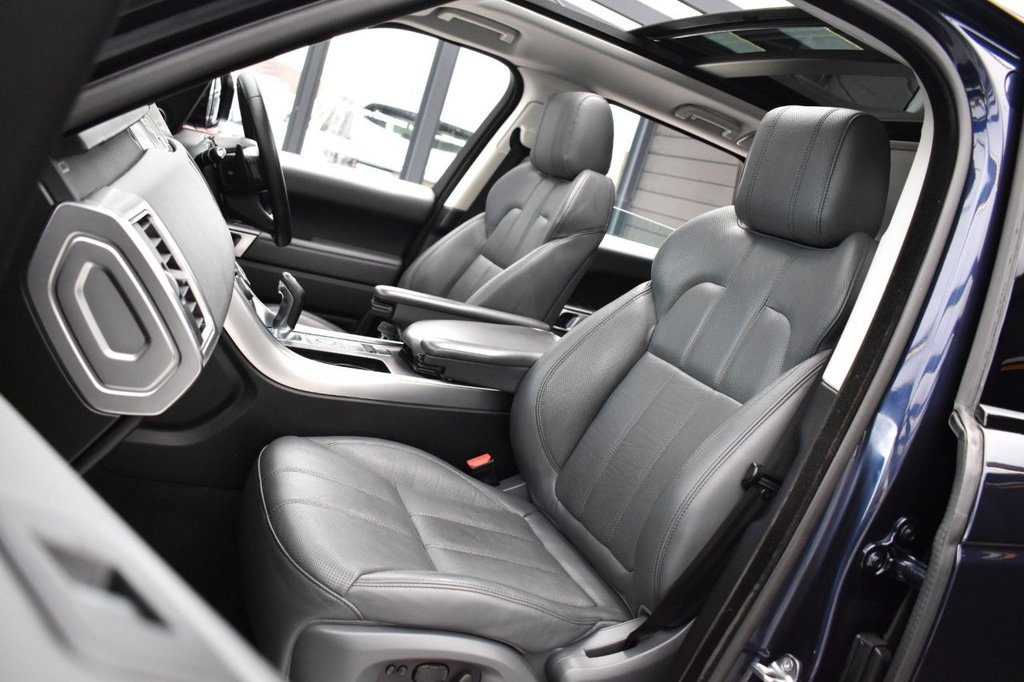 Used Land Rover Range Rover Sport 2014 for sale - 78068742: Photo 30