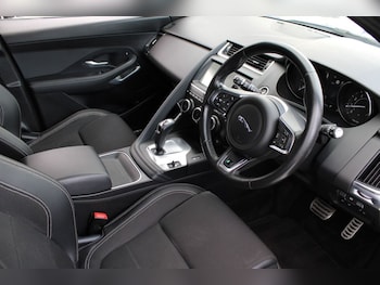 Used Jaguar E-Pace 2018 for sale - 75596449: Photo