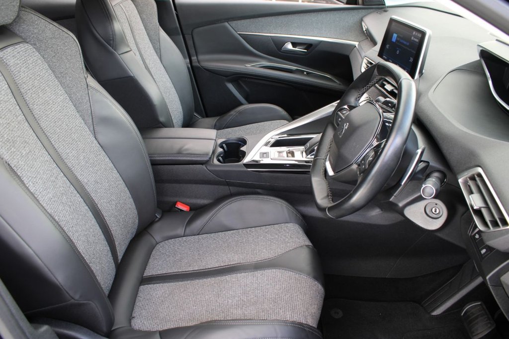 Used Peugeot 3008 2018 for sale - 75998109: Photo 20
