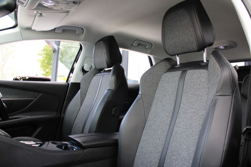 Used Peugeot 3008 2018 for sale - 75998109: Photo 22