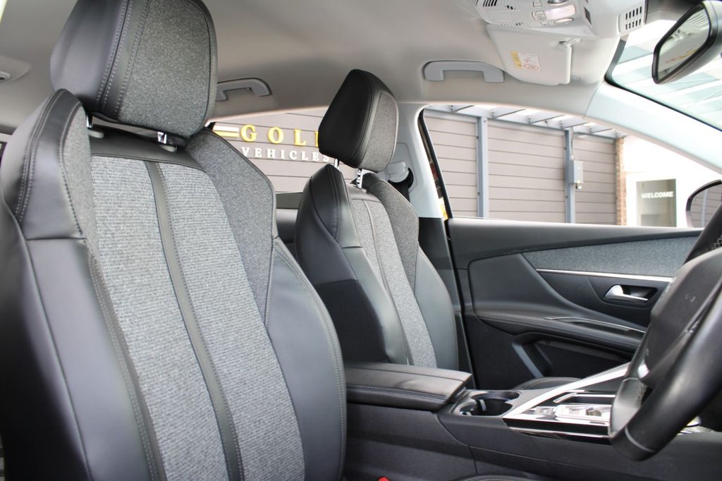 Used Peugeot 3008 2018 for sale - 75998109: Photo 6