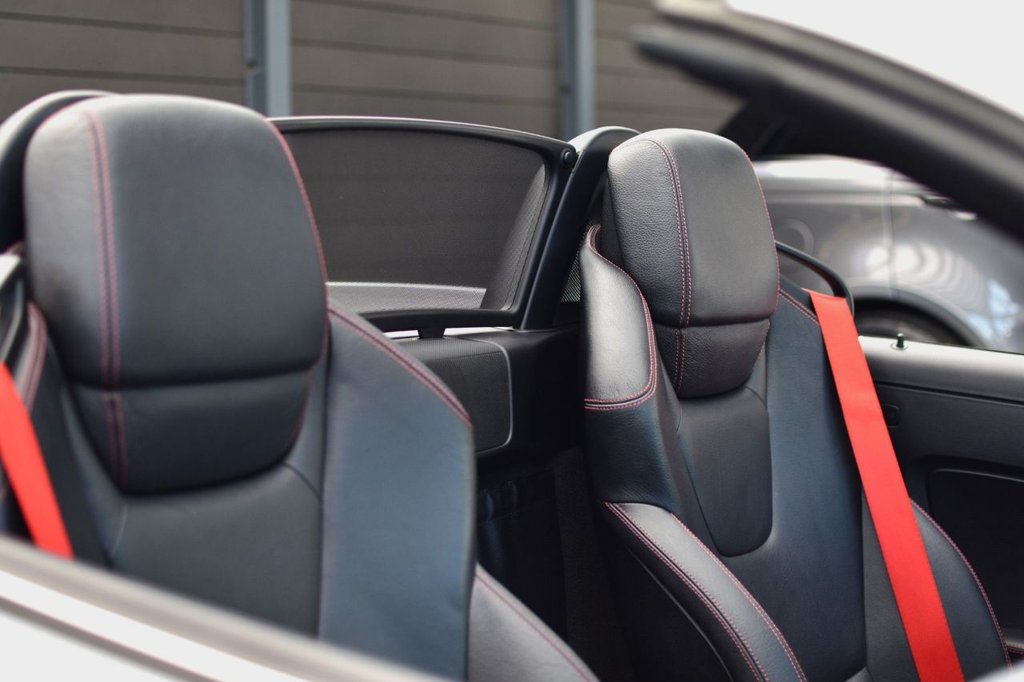 Used Mercedes-Benz SLK 2012 for sale - 77849836: Photo 11