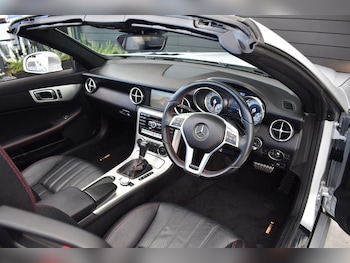 Used Mercedes-Benz SLK 2012 for sale - 77849836: Photo