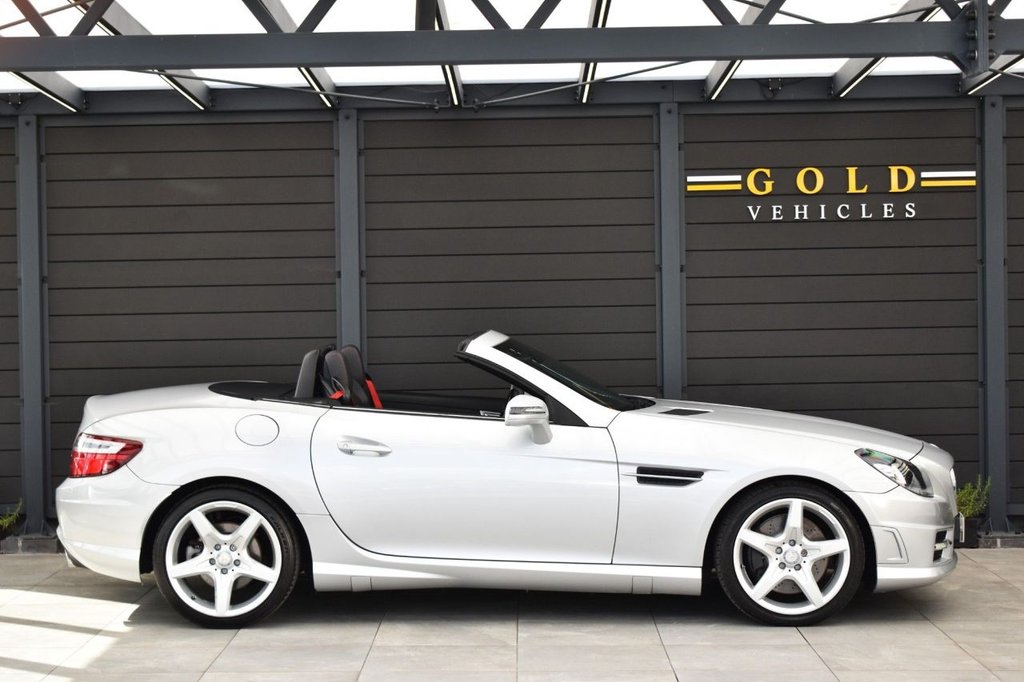 Used Mercedes-Benz SLK 2012 for sale - 77849836: Photo 8