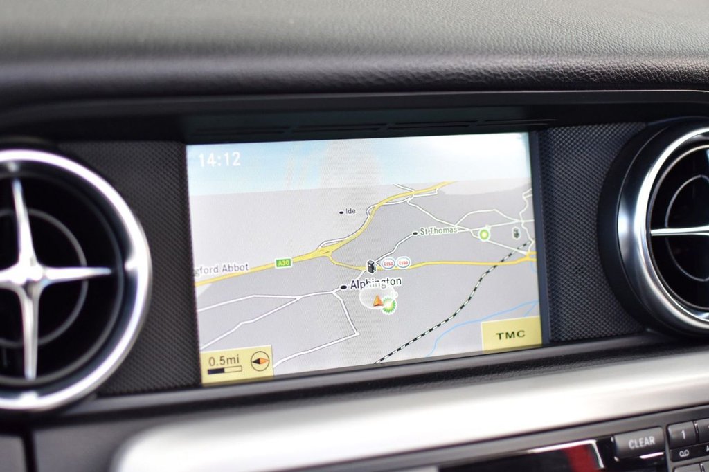 Used Mercedes-Benz SLK 2012 for sale - 77849836: Photo 9