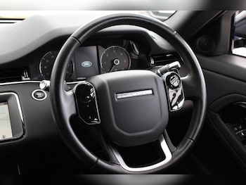 Used Land Rover Range Rover Evoque 2019 for sale - 75538246: Photo