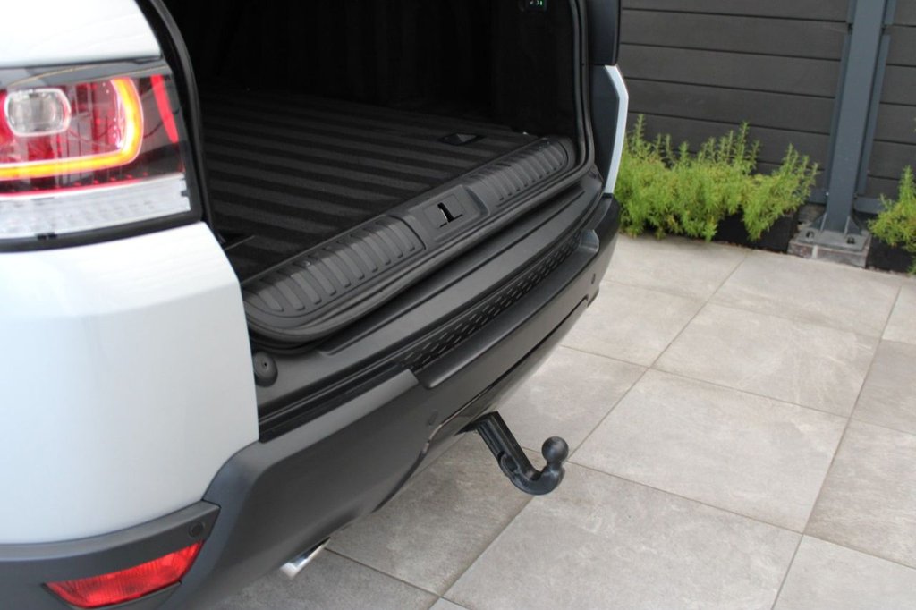 Used Land Rover Range Rover Sport 2017 for sale - 76185306: Photo 15