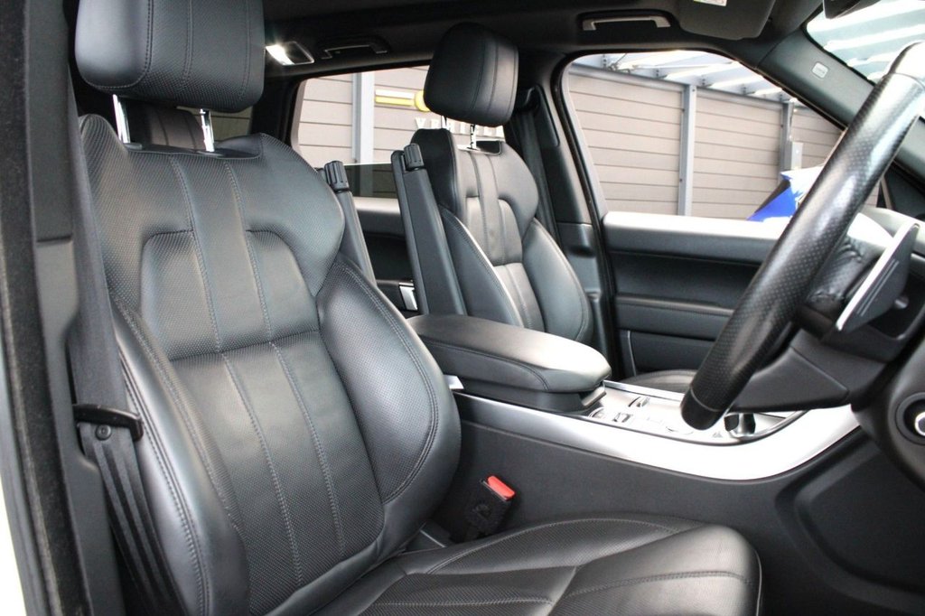 Used Land Rover Range Rover Sport 2017 for sale - 76185306: Photo 4