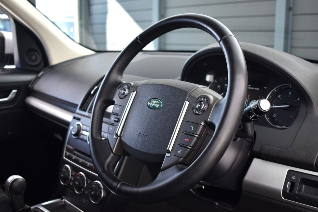 Used Land Rover Freelander 2013 for sale - 77935995: Photo 16