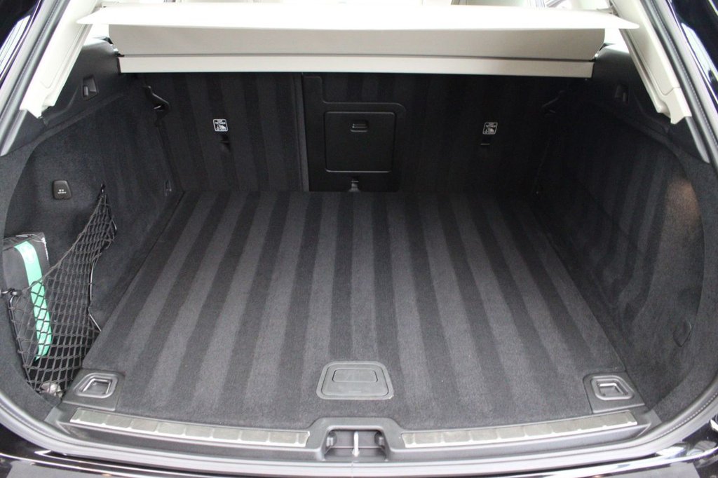 Used Volvo XC60 2021 for sale - 76105466: Photo 12