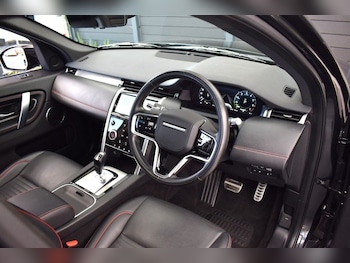 Used Land Rover Discovery Sport 2021 for sale - 78124437: Photo