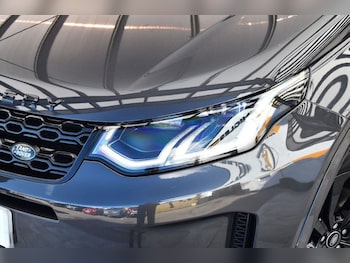 Used Land Rover Discovery Sport 2021 for sale - 78124437: Photo