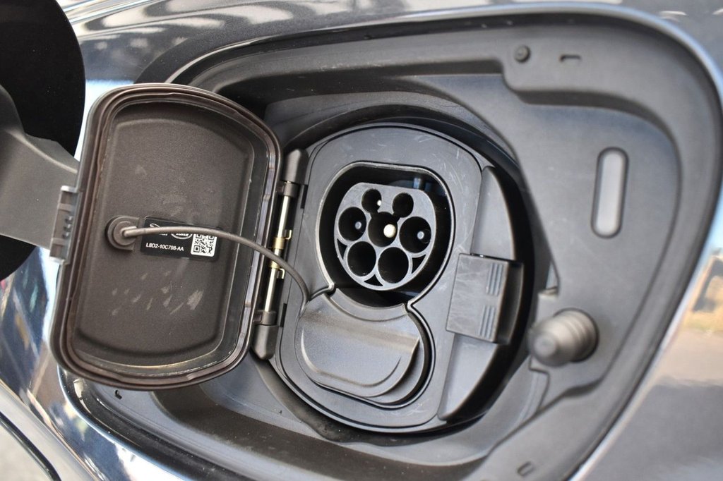 Used Land Rover Discovery Sport 2021 for sale - 78124437: Photo 7