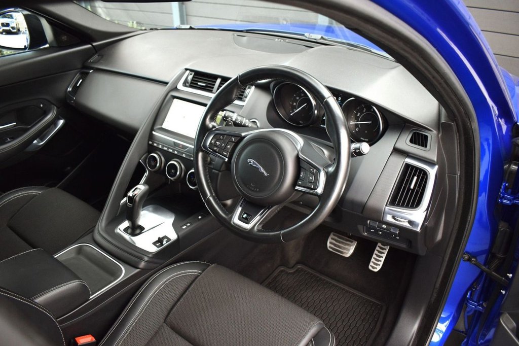 Used Jaguar E-Pace 2018 for sale - 78167367: Photo 18