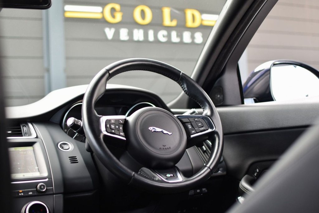 Used Jaguar E-Pace 2018 for sale - 78167367: Photo 24