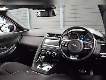 Used Jaguar E-Pace 2018 for sale - 78167367: Photo