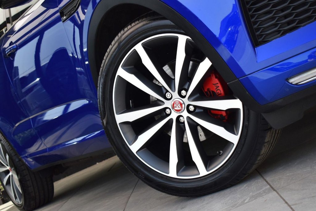 Used Jaguar E-Pace 2018 for sale - 78167367: Photo 3