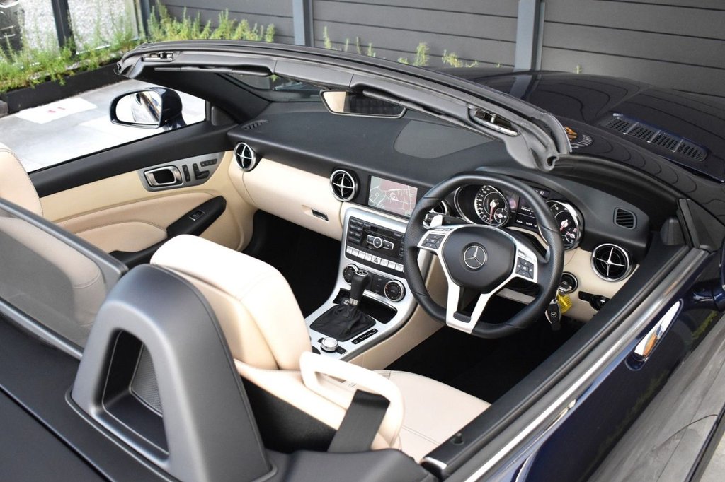 Used Mercedes-Benz SLK 2013 for sale - 77546692: Photo 23