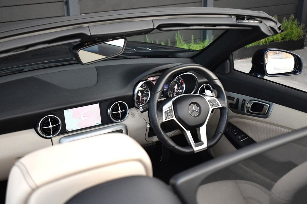 Used Mercedes-Benz SLK 2013 for sale - 77546692: Photo 37