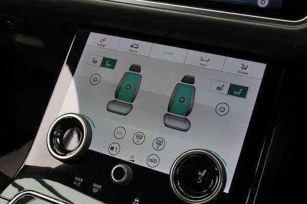 Used Land Rover Range Rover Velar 2018 for sale - 75502647: Photo 21