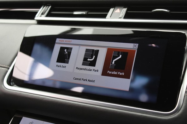 Used Land Rover Range Rover Velar 2018 for sale - 75502647: Photo 29