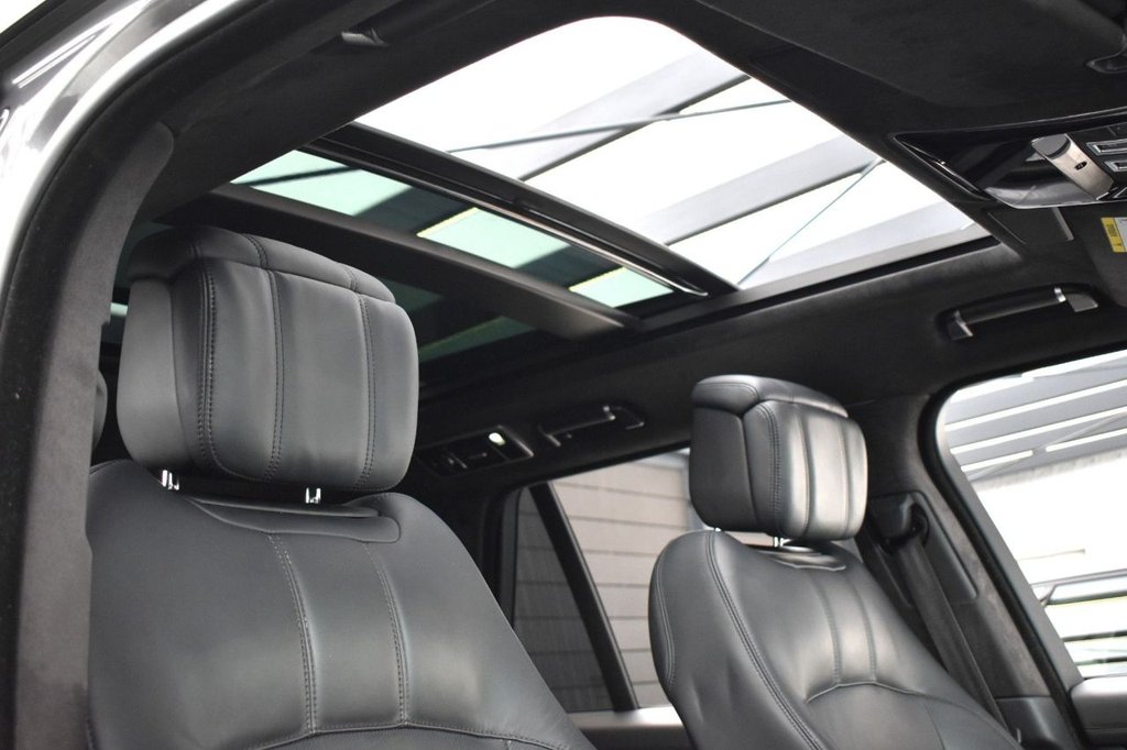 Used Land Rover Range Rover 2018 for sale - 77904934: Photo 9