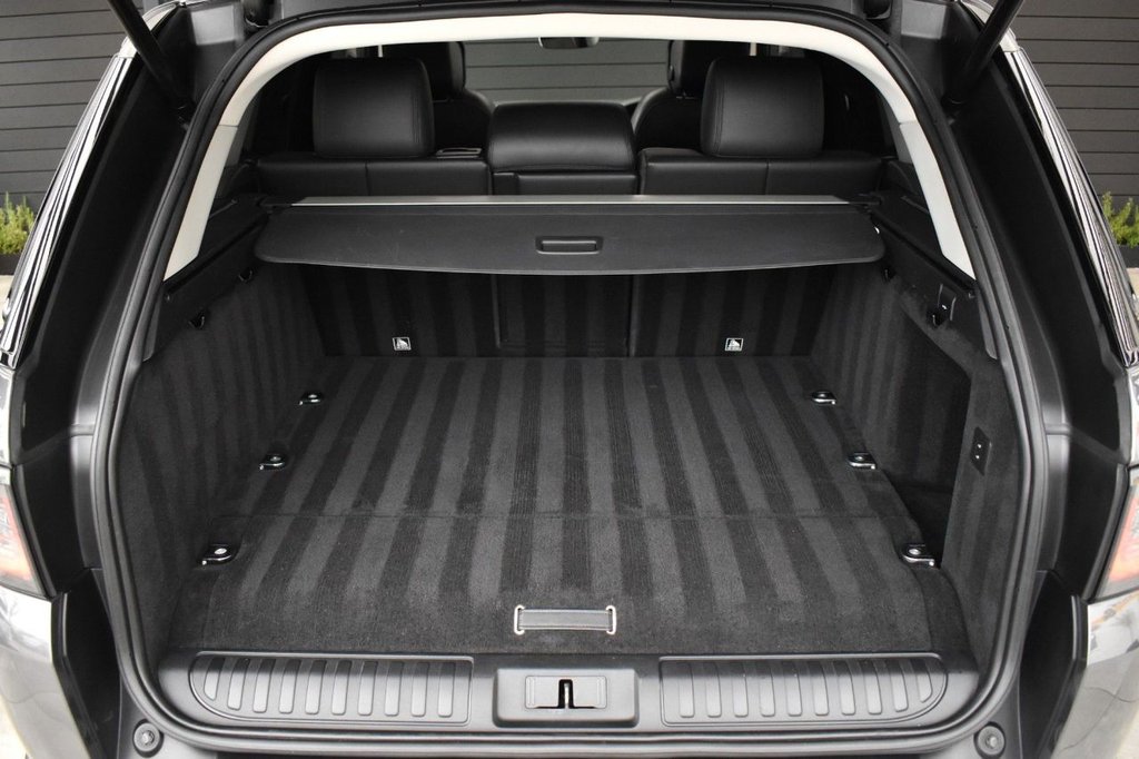 Used Land Rover Range Rover Sport 2018 for sale - 77780125: Photo 33