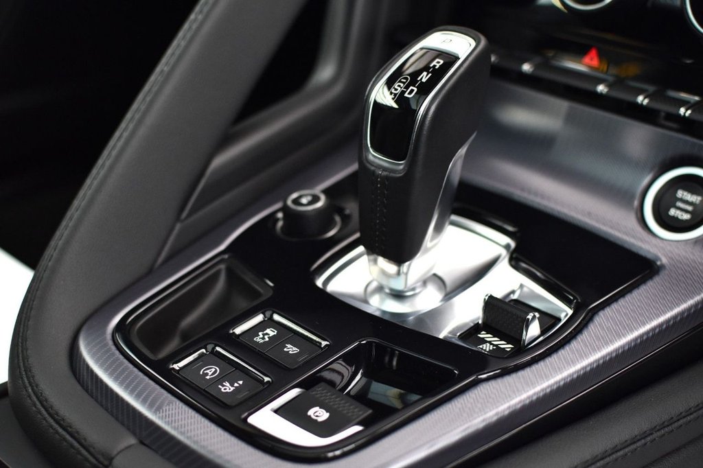 Used Jaguar F-Type 2021 for sale - 77341240: Photo 9