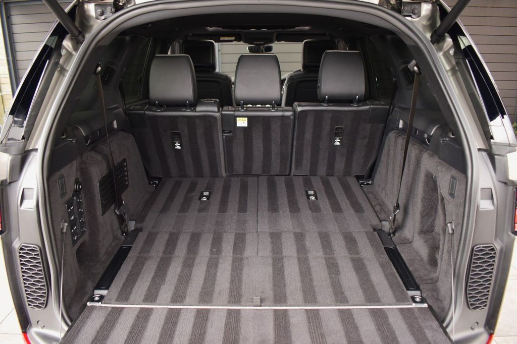 Used Land Rover Discovery 2019 for sale - 78068338: Photo 35