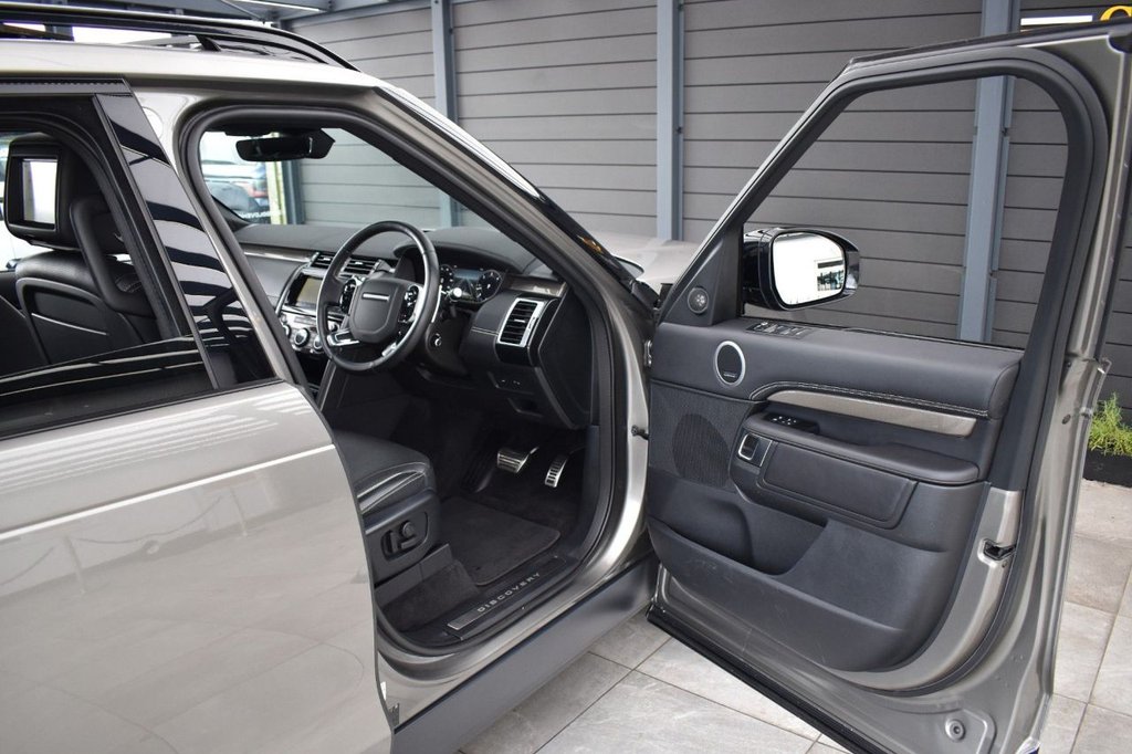 Used Land Rover Discovery 2019 for sale - 78068338: Photo 41