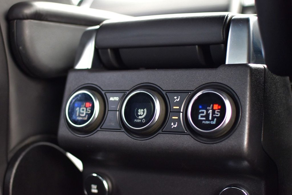 Used Land Rover Discovery 2019 for sale - 78068338: Photo 47