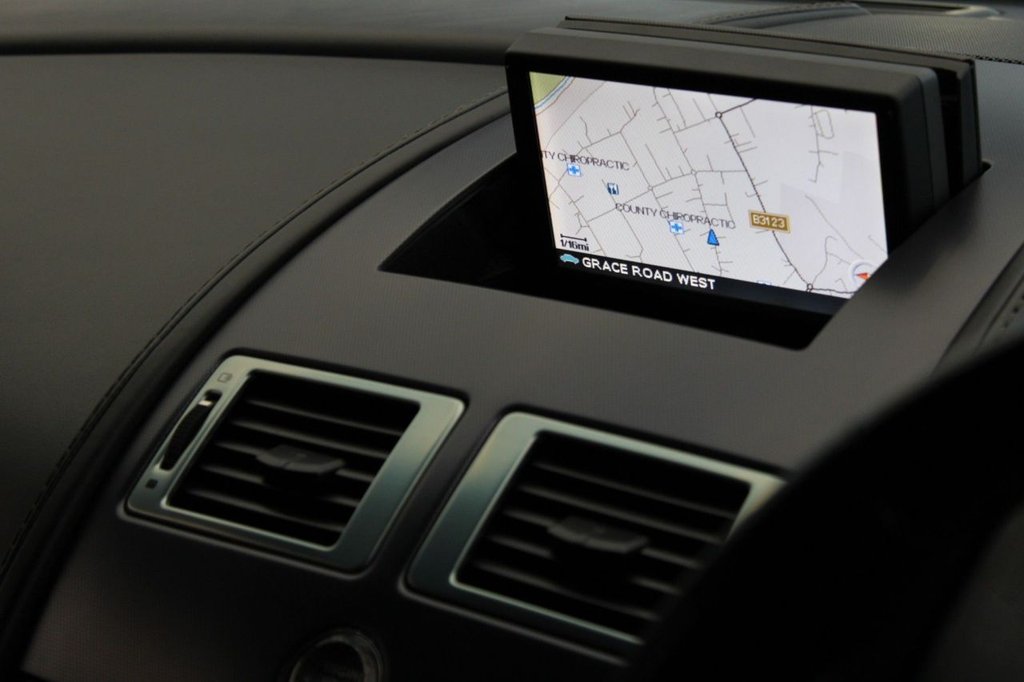 Used Aston Martin Vantage 2007 for sale - 76569968: Photo 12