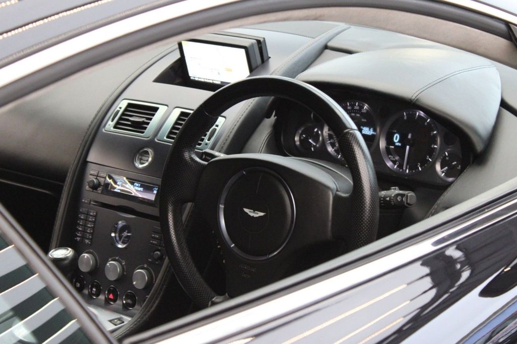 Used Aston Martin Vantage 2007 for sale - 76569968: Photo 20
