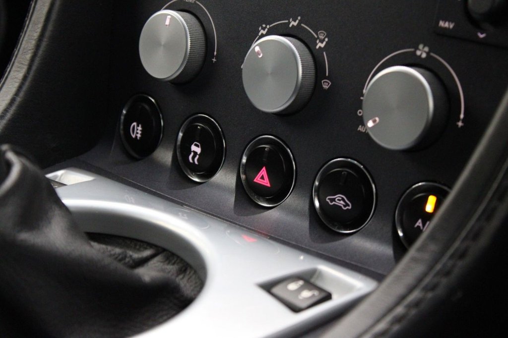 Used Aston Martin Vantage 2007 for sale - 76569968: Photo 26